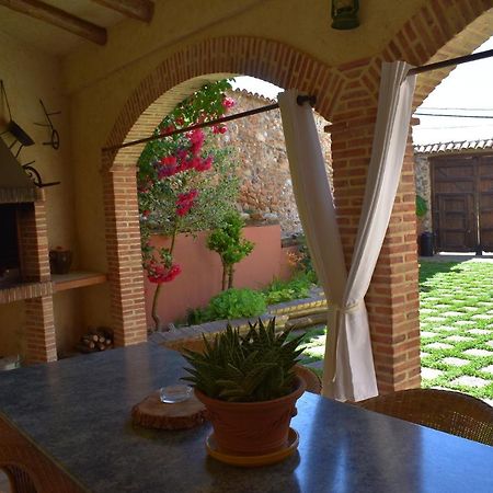 فيلا La Casa Del Azafran Villanueva del Rebollar de la Sierra المظهر الخارجي الصورة